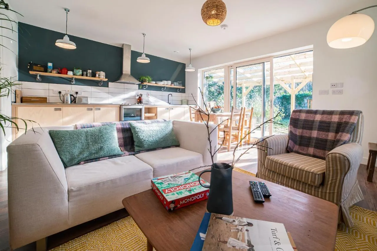 The Roost Apartment Westport