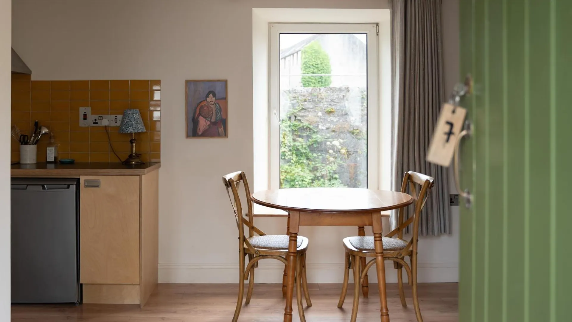 The Roost Apartment Westport