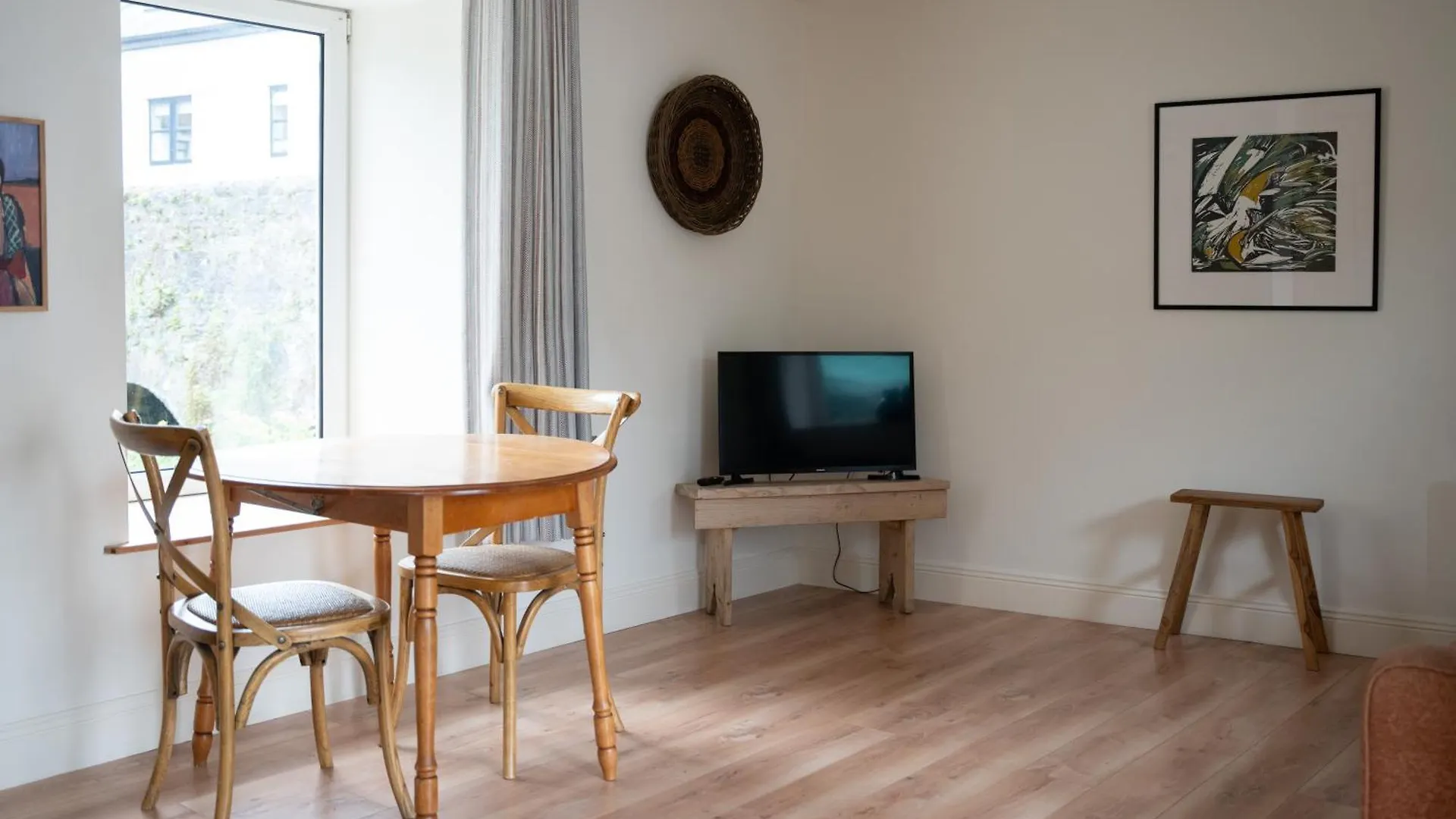 The Roost Apartment Westport