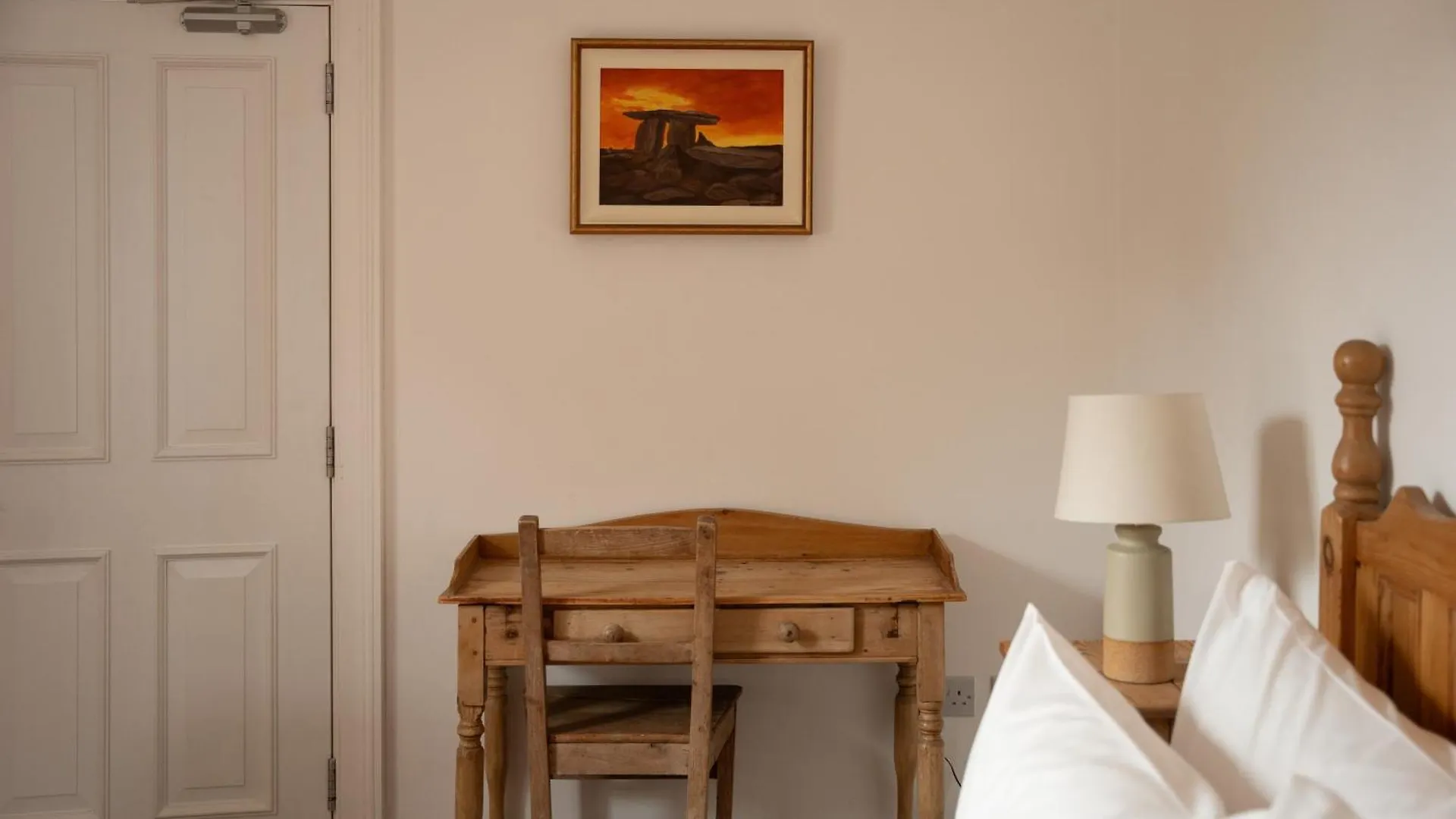The Roost Apartment Westport